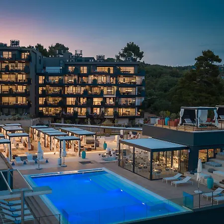 Aminess Younique Vollo Residences Apart Otel