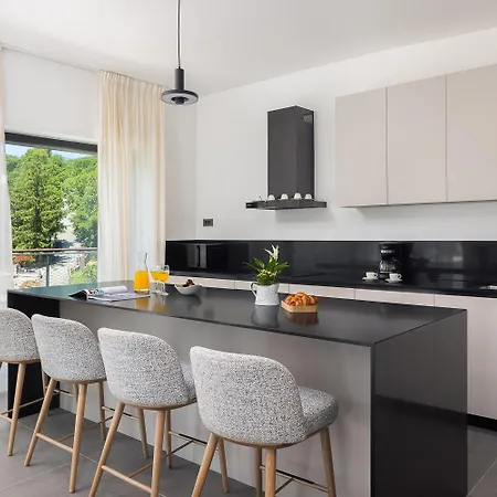 Aminess Younique Vollo Residences Apart Otel
